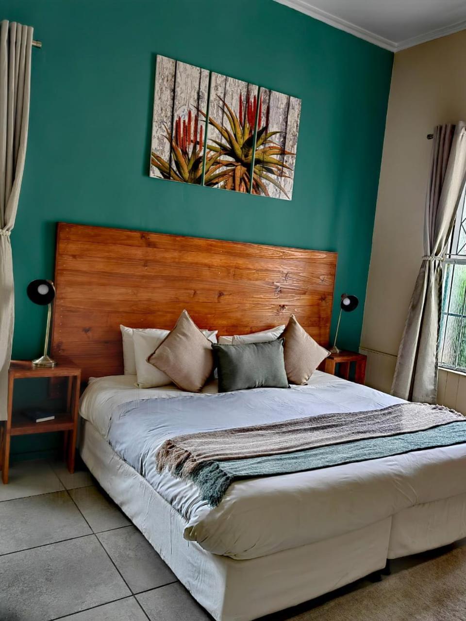 Albertinia Hotel Luaran gambar