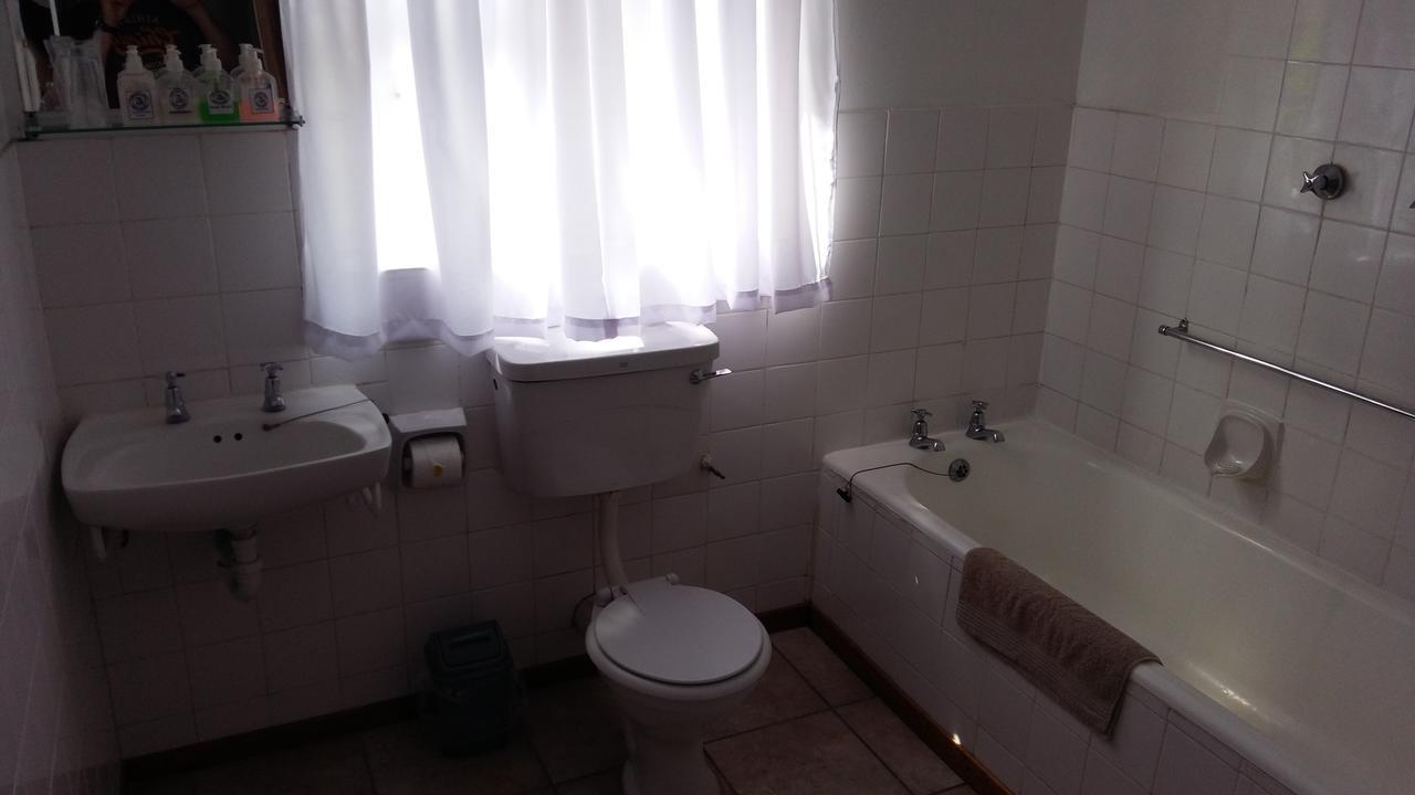 Albertinia Hotel Luaran gambar