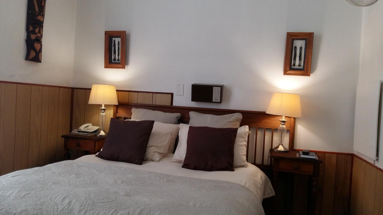 Albertinia Hotel Luaran gambar